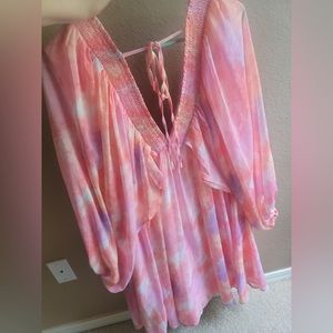 🌟BRAND NEW 🌟 Strut and Bolt Boutique Dreamy Colorful Flowy Dress